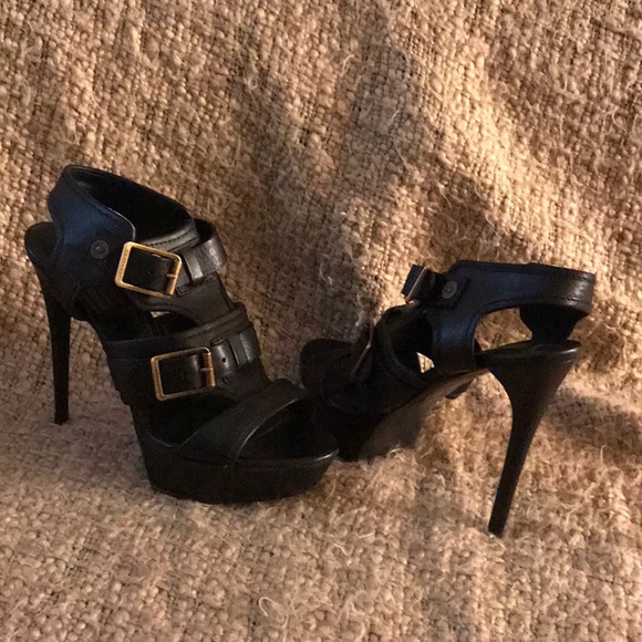 🔥BURBERRY Authentic Sandals Sz 42/Italy 10/US🔥 - Picture 2 of 8